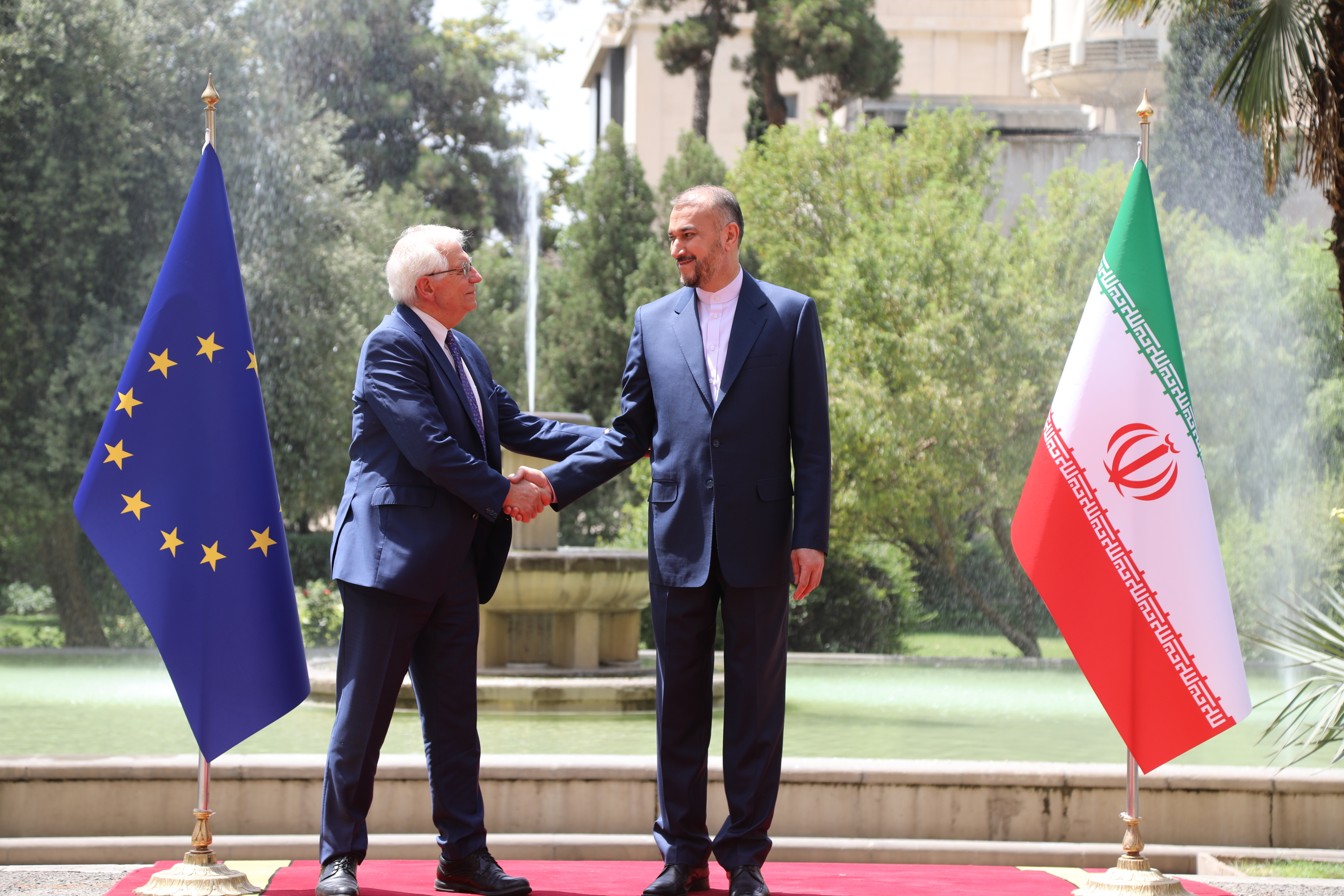 最新！伊朗、欧盟通告伊朗核题目闭连会说将沉启伊朗领袖莱希：美国务必尽速废止对伊朗