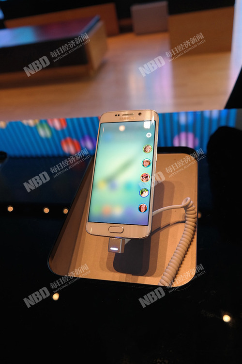 探访三星总部 未来感烧脑产品一网打尽 | 每经