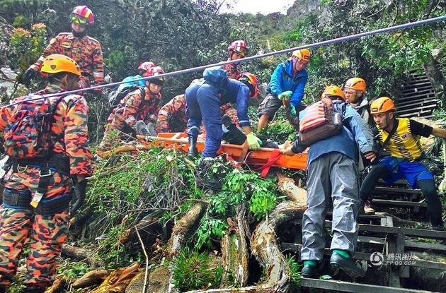 马来西亚官方指责 游客拍裸照引发地震 | 每经网