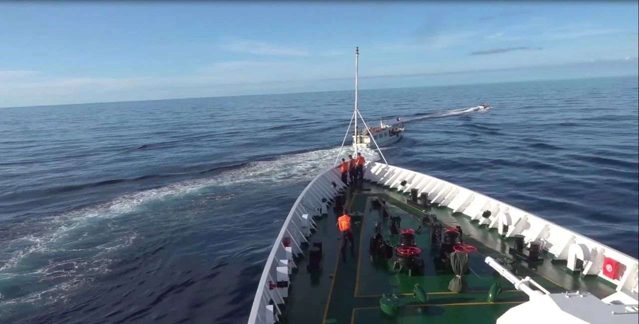 突发！中国海警对菲律宾4艘船只实施管制