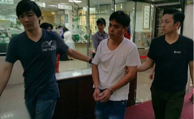 香港富商被绑获救痛哭失声:我以为我活不了了