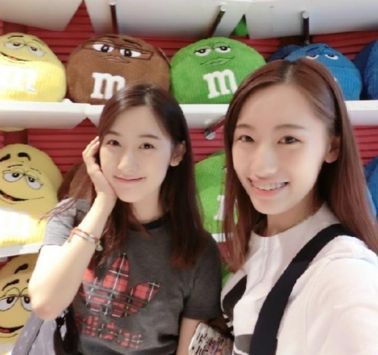  双胞胎被哈佛录取  系复旦高颜值学霸姐妹花(图