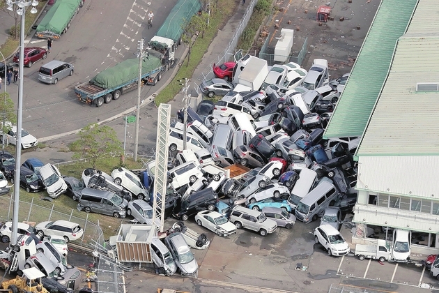 遭遇25年来最强台风 日本死伤逾200人