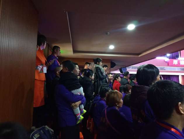 权健总部举走直销大会:2000人会场爆满 “中医秘方”是炎词