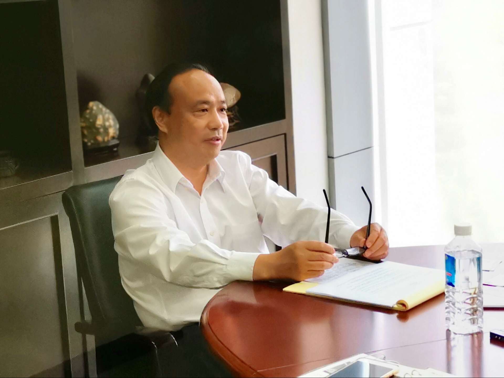 56亿出售雷士照明核心资产 听董事长王冬雷详解交易背后的逻辑