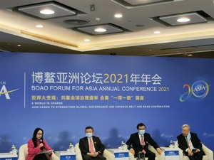 银保监会副主席肖远企博鳌答每经问：要压实银行风险管控责任 关键是防止新增不良贷款