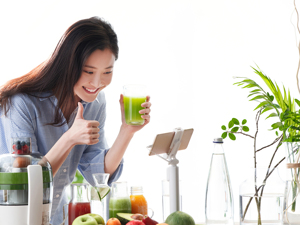 主播们必须16岁以上！直播带货“红线”划定：删评、流量造假，甚至布景、道具都有规定……