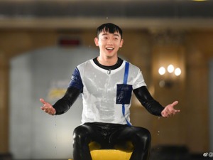 实控企业超30家 郑恺却因3300万被光线传媒追债  
