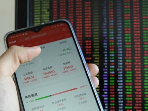 A股2020年年报大考收官：工商银行年赚3159亿蝉联“盈利王”，*ST海航亏640亿成“亏损王”，还有几家交不了卷