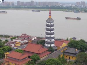 突发！万里长江第一塔“振风塔”塔尖遭雷击受损掉落