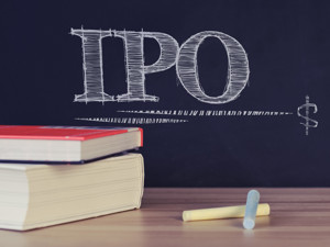 公路货运平台福佑卡车启动美股IPO：去年亏损8000万元，最大三家托运人贡献56%营收！
