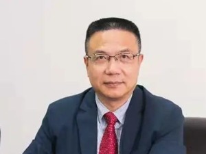 徐飞：与后浪说