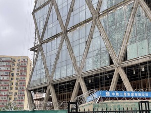 中弘破产资产清算追踪：“中弘大厦”招牌已拆除，“济南第一高”中弘广场找到新东家