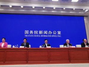 海南省省长冯飞答每经问：海南自由贸易港法有利于打造法治化、国际化、便利化的一流营商环境