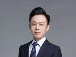 85后房企高管“学霸养成记”：不囿于专业学习，更看重课外实践