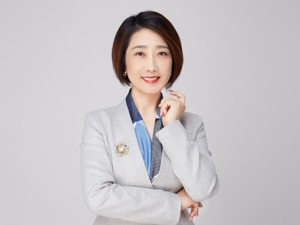 广汇汽车副总裁、董秘许星：走下去，花自然会开
