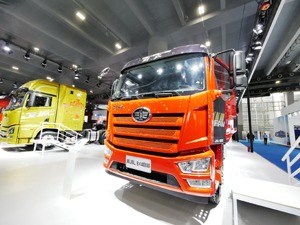 重卡国六倒计时：25万辆国五库存需消化 经销商买断车源
