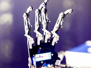 图集丨全球AI科技企业齐聚2021世界人工智能大会 大批展品申城首发