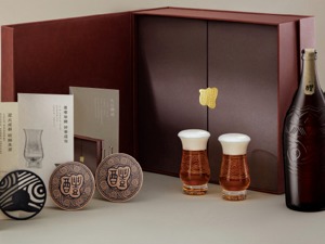 500元一瓶！华润雪花推出高端啤酒，CEO：与茅台同桌也不违和！网友：泡沫太大…
