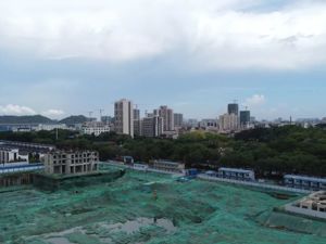 深圳、广州楼市降温后，这个城市成为龙头房企土拍“掐架”之地