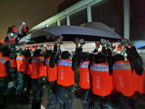 河南暴雨对企业有何影响？牧原股份等上市公司回应每经 富士康：郑州园区安全，视水情变化调整运营