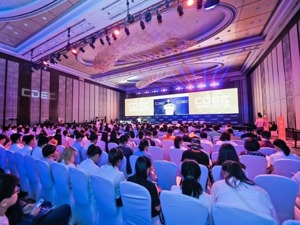 2021上半年中国游戏市场营收超1500亿元 Z世代助力二次元消费大增