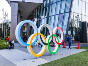 日本连续四天日增确诊过万 医疗系统不堪重负 东京告急