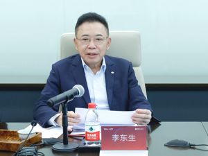 TCL李东生：下半年面板供不应求态势会缓解