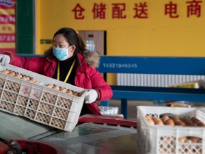 乡亲们以后网购、直播带货更方便啦！国办发文加快农村寄递物流体系建设：到2025年实现“乡乡有网点、村村有服务”