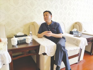 每经专访大宏立董事长甘德宏：我是一个长期主义者 上市一年给自己打60~70分