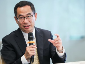 联想集团副总裁王立平：制造业数字化转型压力大 “双减”政策刺激企业端需求
