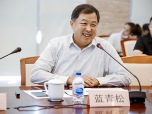 上汽三条路线布局新能源商用车 蓝青松：未来不排除分拆房车业务单独融资