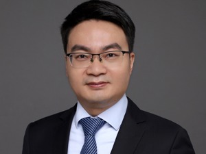 嘉实资源精选基金经理苏文杰做客每经APP直播间：周期板块估值中枢将明显提高