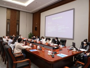中国60岁及以上网民达1.23亿人  消消乐、斗地主是老年人最爱