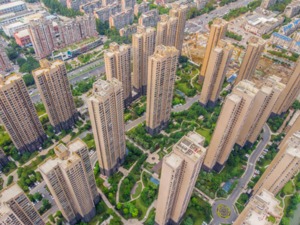 深圳楼市“打新热”又回来了？同天4盘齐开频现“日光”，1907套房仅剩2套