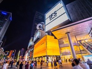 国庆潮玩潮购新体验，成都最全攻略必须收藏