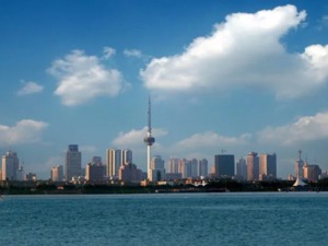 城市24小时 | 对标苏锡常，徐州究竟差在哪？