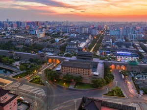 西安为什么要建第二机场？