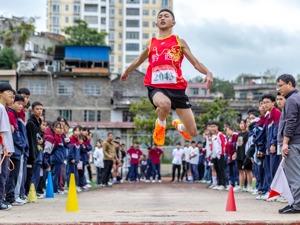 全国人大常委会法工委：家庭教育促进法草案将进入三次审议 期货法拟更名为期货和衍生品法
