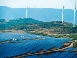 国家应对气候变化战略研究和国际合作中心王际杰：正在推动碳交易立法工作