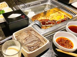 突发！海底捞宣布将关停约300家店，表态“不会裁员”，过去几年它究竟做错了什么？