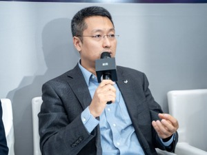 极狐阿尔法S HI量产版即将开启小批量交付 樊京涛：自主品牌正在收割合资品牌市场份额