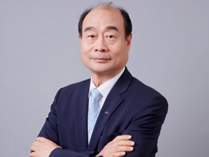 激辩电动智能新赛道：软件与硬件应协同定义汽车 能否抓住主流人群是关键