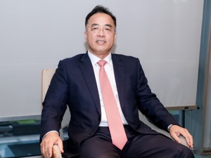 国产12英寸半导体硅片如何进击？立昂微董事长王敏文：12英寸工厂明年有望实现盈利