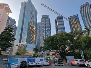 关于房地产，中央政治局会议有了新提法：促进房地产业健康发展和良性循环