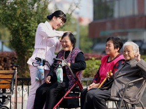 首次！中央层面部署建立基本养老服务清单制度