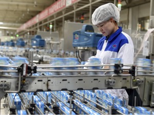 伊利股份120亿定增结果出炉 成A股消费行业最大定增 下一步剑指“全球乳业第一”