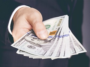 首家百亿规模外资私募来了 桥水一口气备案30只产品 规模突增有何玄机？