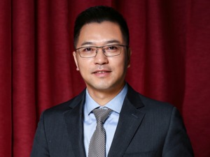 中国传媒大学教授曾祥敏点赞每经AI电视：是探索人工智能信息生产和传播的重要路径