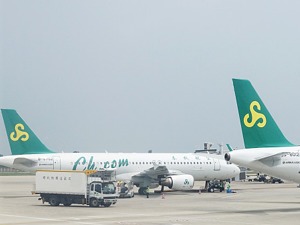 春秋航空：低成本优势凸显，仍有价值重估机会